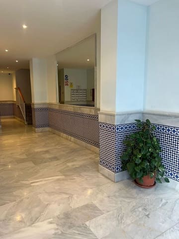 2 quarto Apartamento para venda em San Pedro de Alcantara, Marbella - 274 000 € (Ref: 9571394)