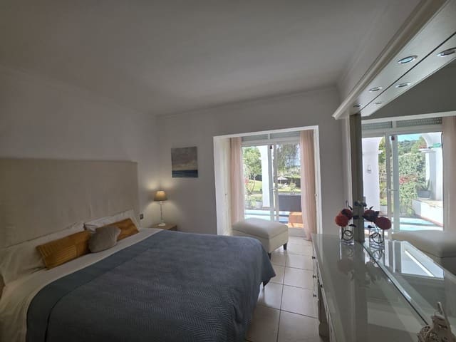 2 slaapkamer Appartement te koop in La Quinta, Benahavís - € 410.000 (Ref: 9584538)