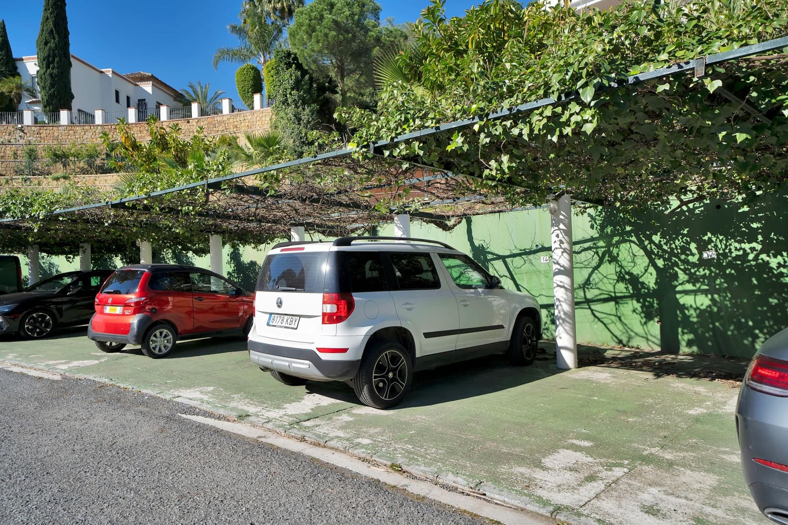 2 bedroom Apartment for sale in La Quinta - € 410,000 (Ref: 9584538)