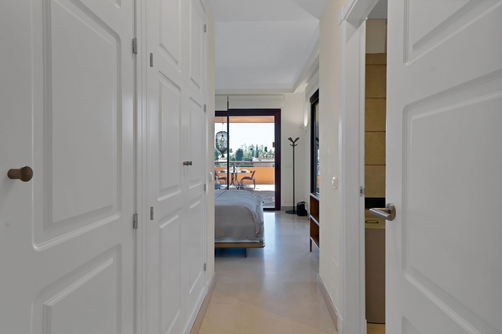 3 soveværelse Lejlighed til salg i Bahia de Marbella med swimmingpool - € 1.300.000 (Ref: 9591564)