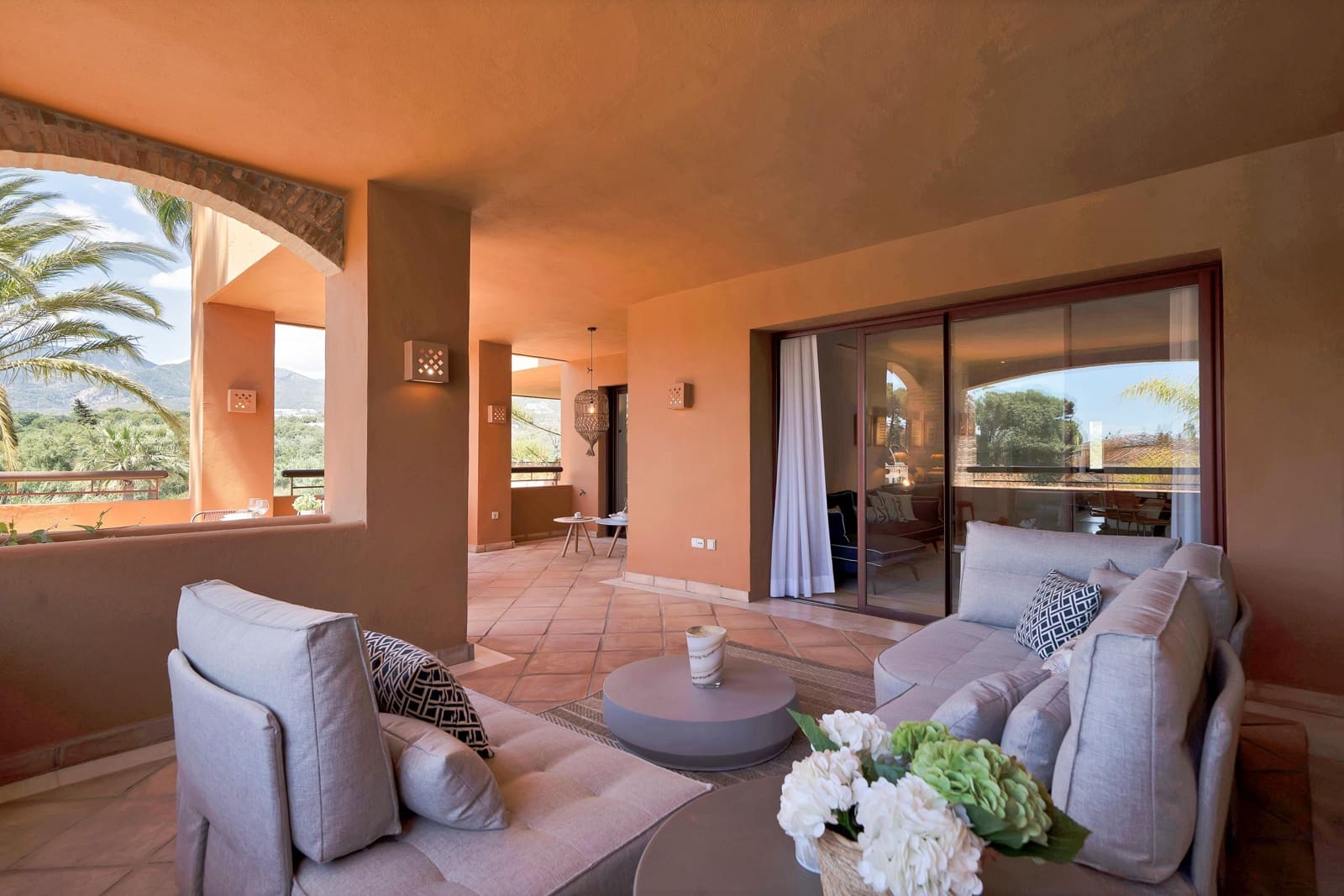 3 soveværelse Lejlighed til salg i Bahia de Marbella med swimmingpool - € 1.300.000 (Ref: 9591564)