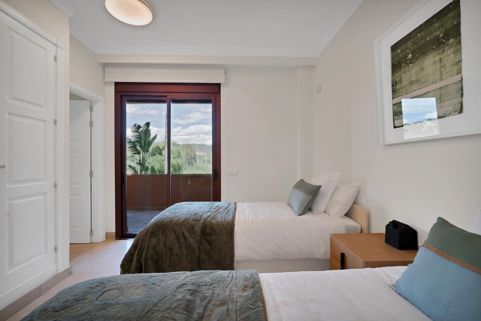 3 soveværelse Lejlighed til salg i Bahia de Marbella med swimmingpool - € 1.300.000 (Ref: 9591564)