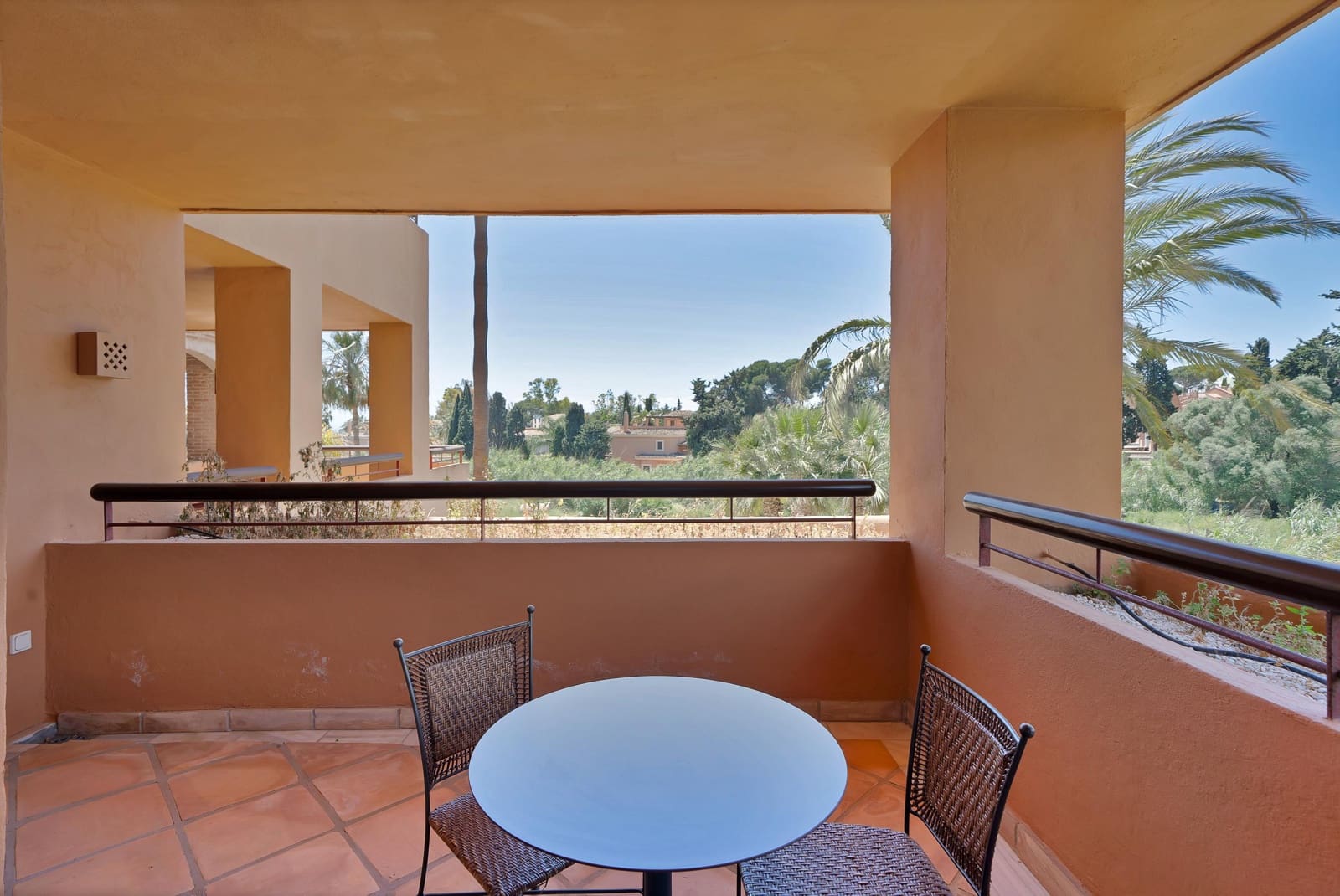 3 soveværelse Lejlighed til salg i Bahia de Marbella med swimmingpool - € 1.300.000 (Ref: 9591564)