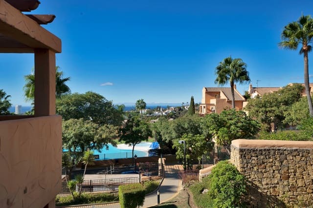 2 bedroom Apartment for rent in Santa María, Marbella with pool garage - € 1,950 (Ref: 9591565)