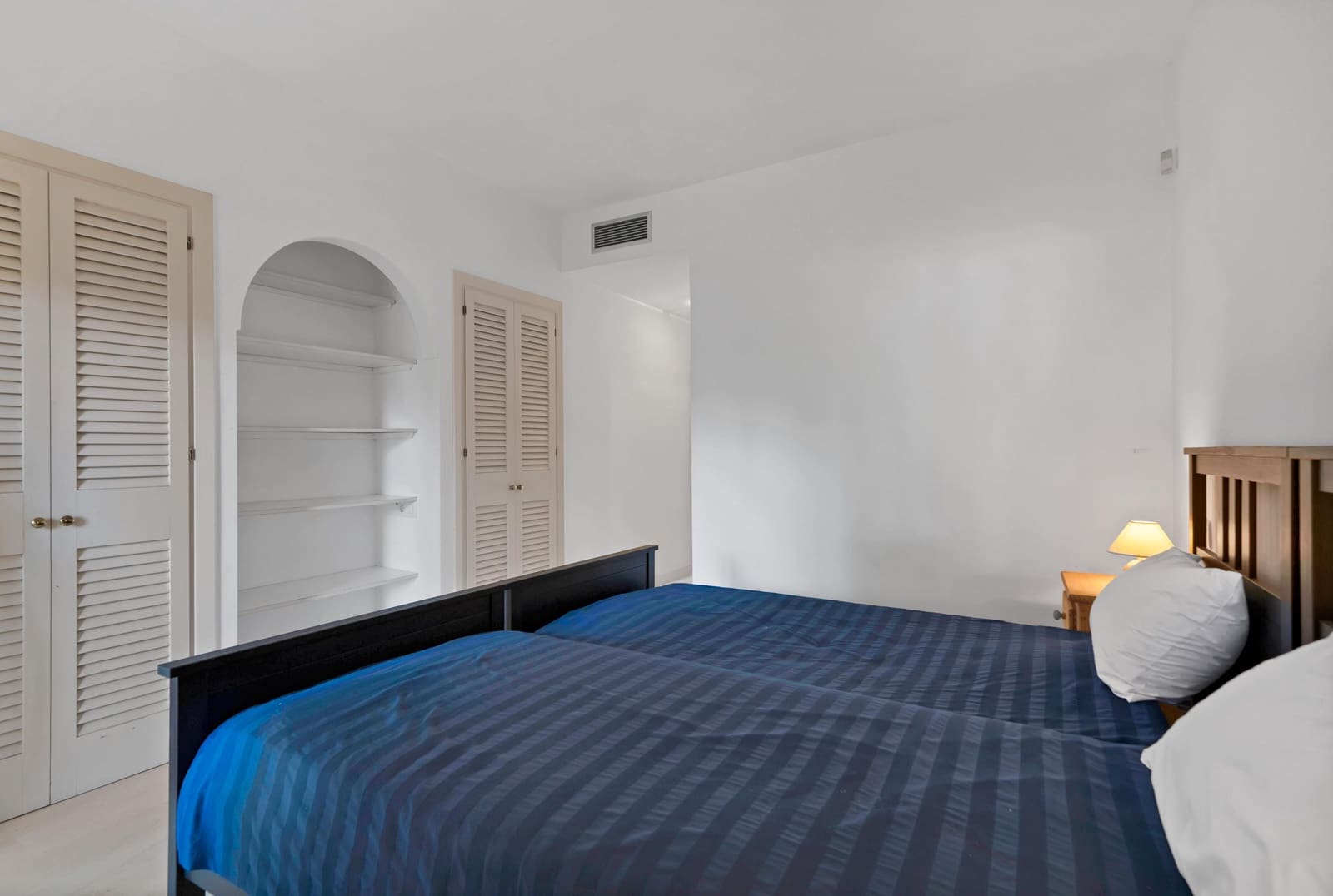 2 bedroom Apartment for sale in New Golden Mile with pool - € 371,175 (Ref: 9608259)