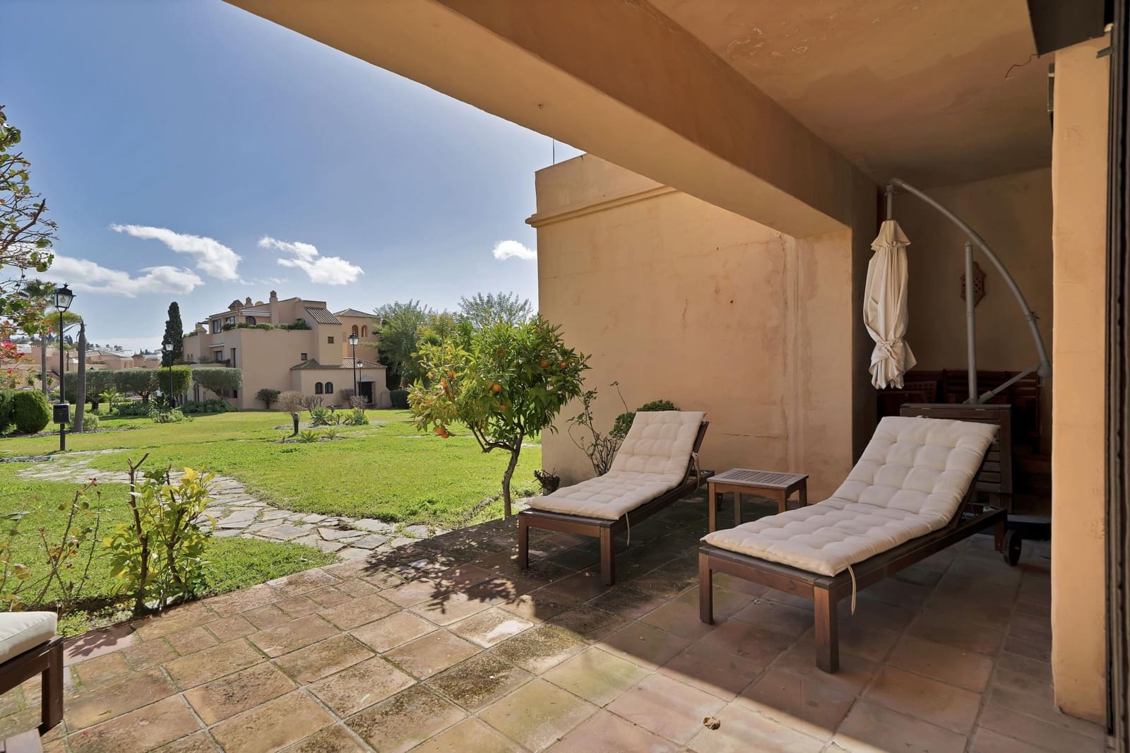 2 bedroom Apartment for sale in New Golden Mile with pool - € 371,175 (Ref: 9608259)