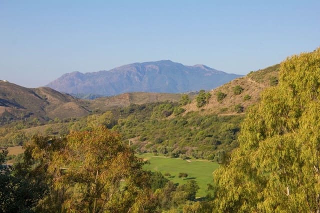 Terreno para Construção para venda em Benahavís - 549 000 € (Ref: 9616076)