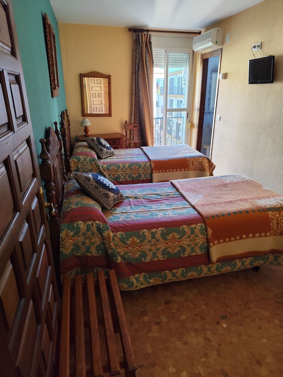 Hotel de 12 habitaciones en Ronda en venta - 1.468.000 € (Ref: 9616077)