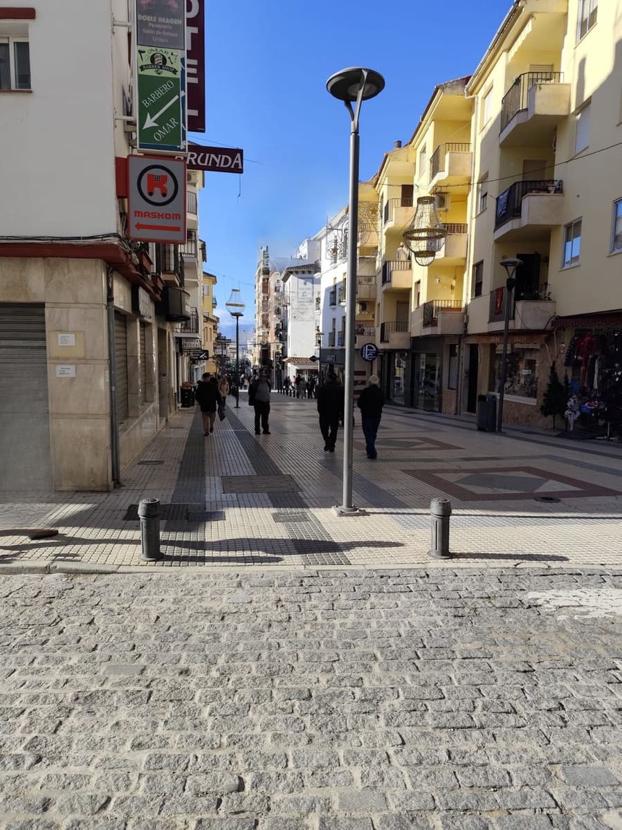 Hotel de 12 habitaciones en Ronda en venta - 1.468.000 € (Ref: 9616077)