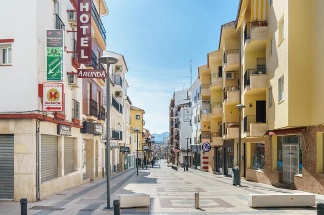 12 bedroom Hotel for sale in Ronda - € 1,468,000 (Ref: 9616077)