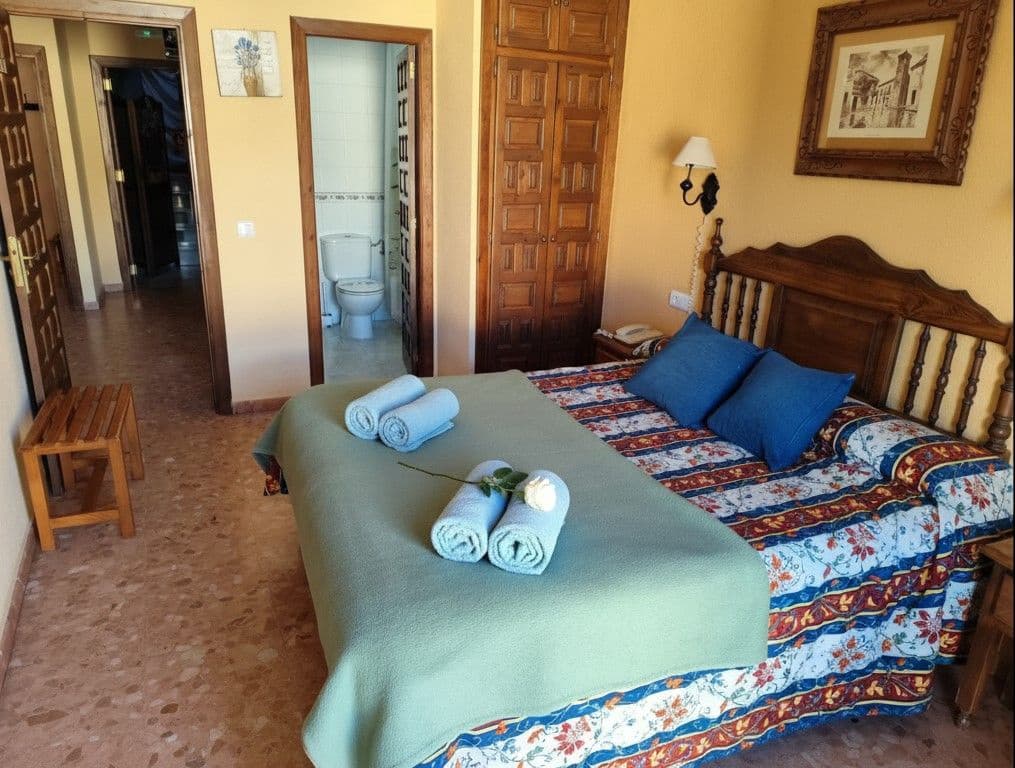 12 bedroom Hotel for sale in Ronda - € 1,468,000 (Ref: 9616077)