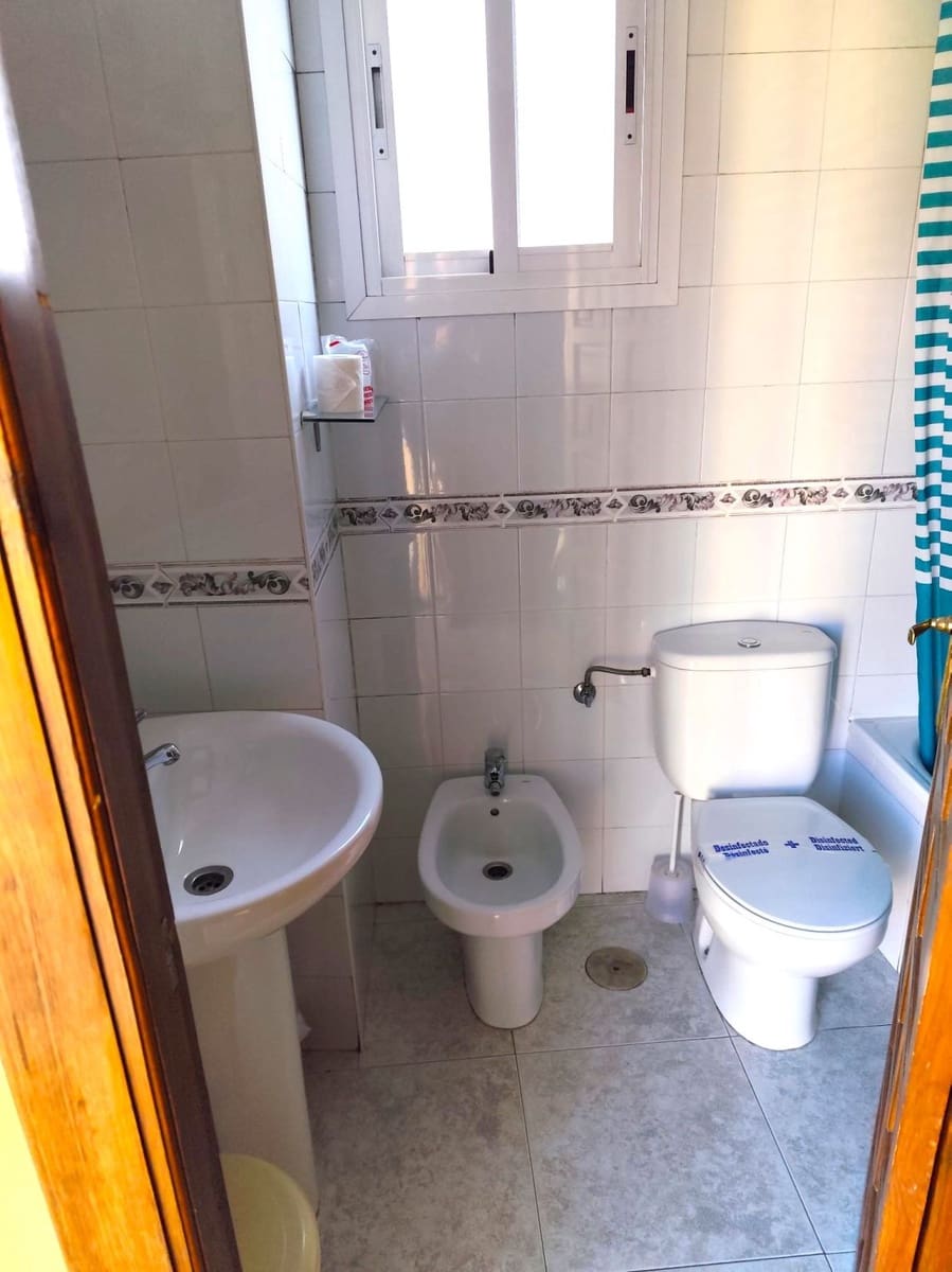 12 bedroom Hotel for sale in Ronda - € 1,468,000 (Ref: 9616077)