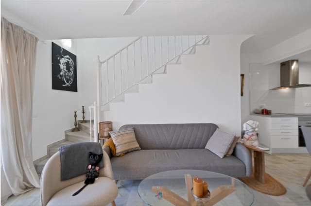 2 soverom Rekkehus til salgs i La Reserva, Marbella med svømmebasseng - € 329 000 (Ref: 9627819)