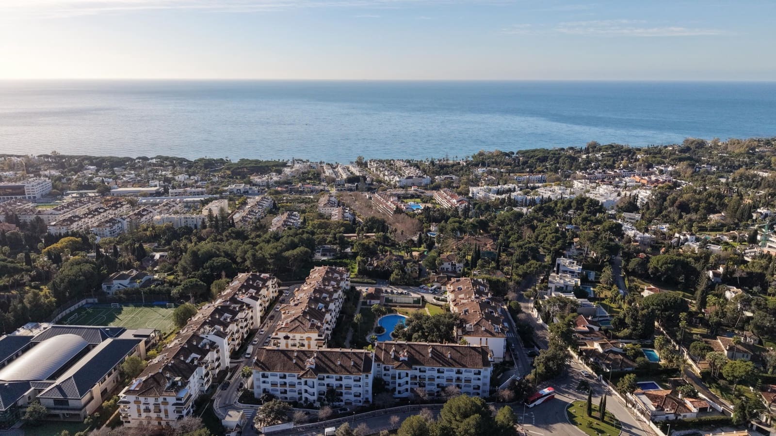 Apartamento de 3 habitaciones en Marbella en venta con piscina - 595.000 € (Ref: 9627820)