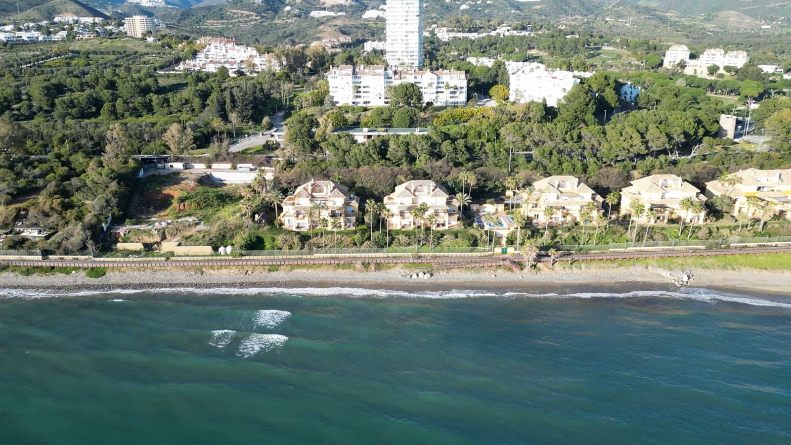 2 bedroom Apartment for rent in Rio Real with pool - € 3,900 (Ref: 9630307)