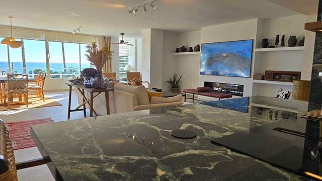 2 makuuhuone Huoneisto vuokrattavana paikassa Río Real, Marbella mukana uima-altaan 
autotalli - 3 600 € (Ref: 9630307)