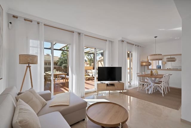 2 slaapkamer Appartement te huur in Marbella met zwembad - € 2.300 (Ref: 9637796)