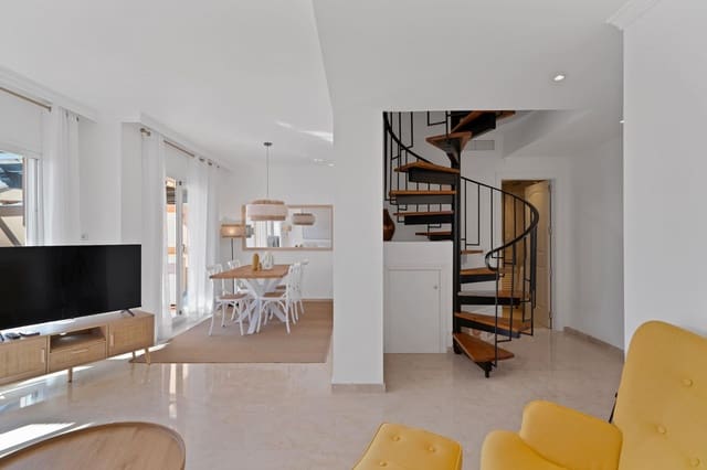 2 quarto Apartamento para arrendar em Marbella com piscina - 2 300 € (Ref: 9637796)