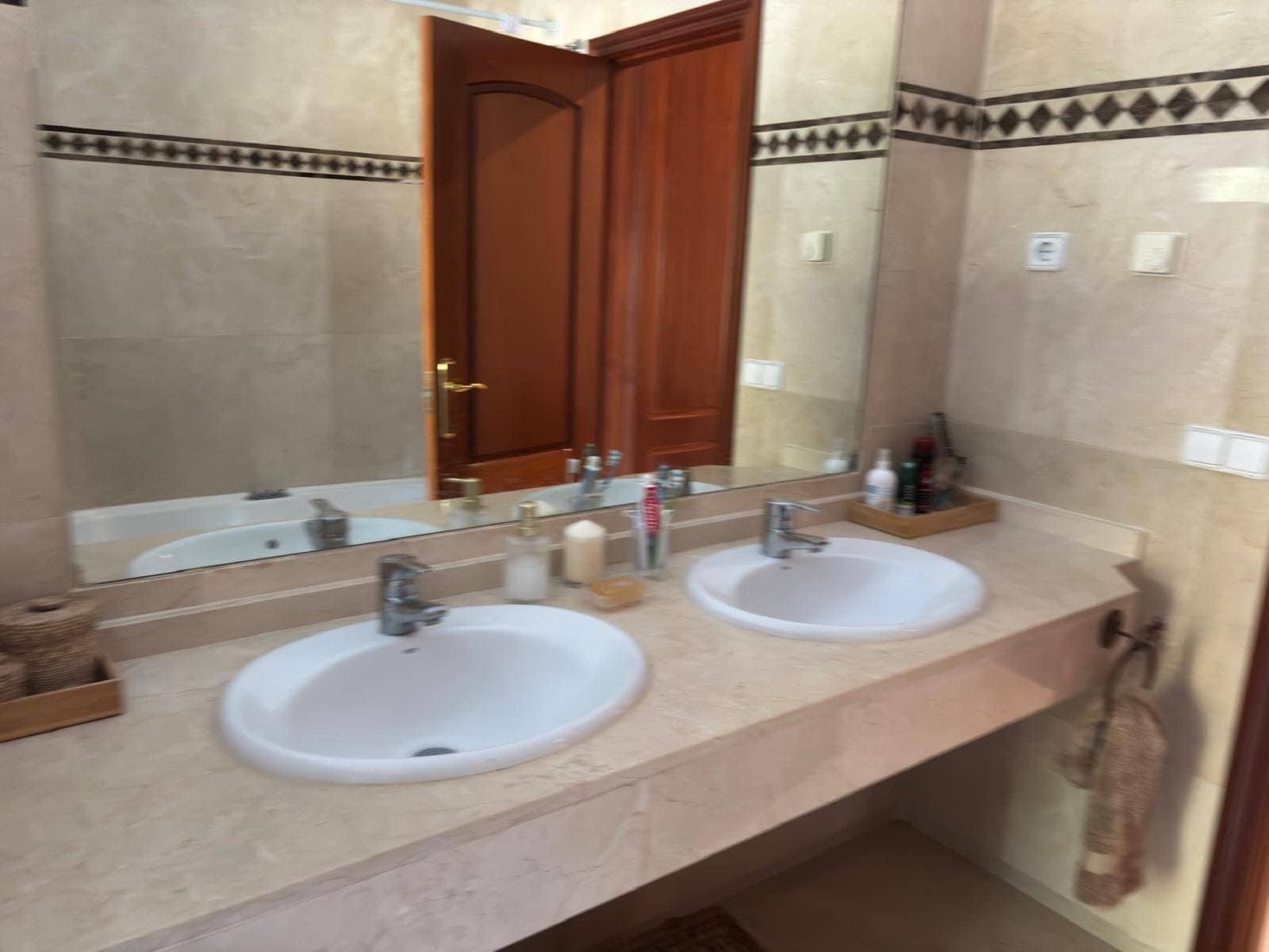 Apartamento de 3 habitaciones en Río Real en alquiler con piscina - 2.500 € (Ref: 9645267)