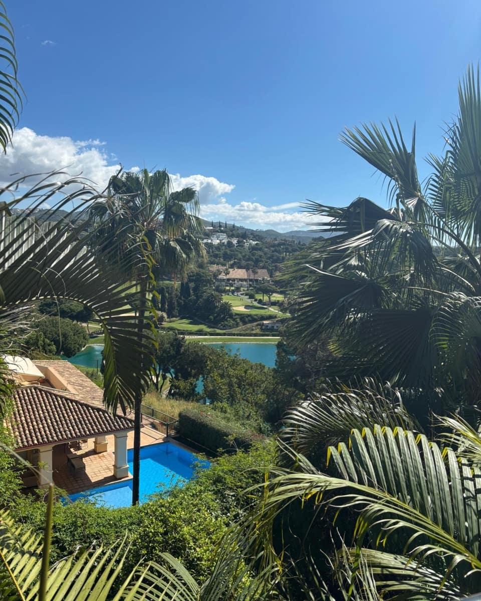 3 camera da letto Appartamento da affittare in Rio Real con piscina garage - 2.500 € (Rif: 9645267)