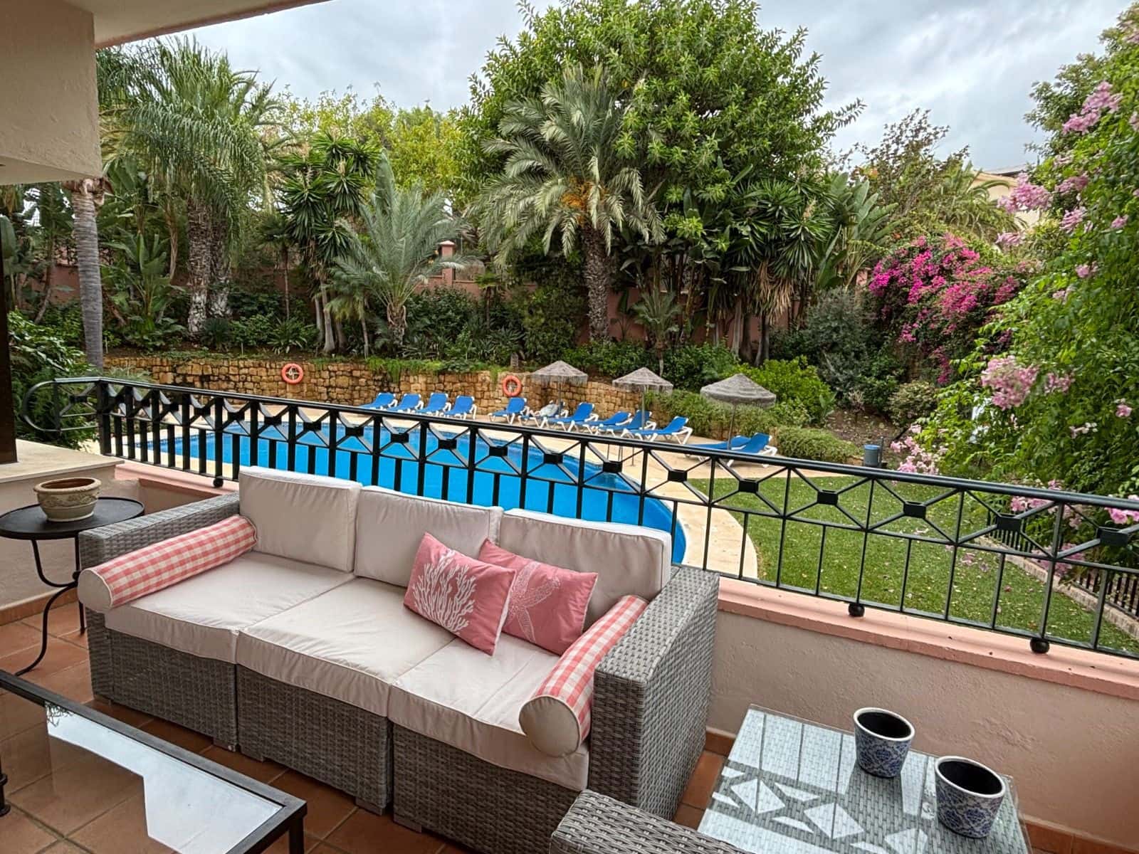 3 camera da letto Appartamento da affittare in Rio Real con piscina garage - 2.500 € (Rif: 9645267)