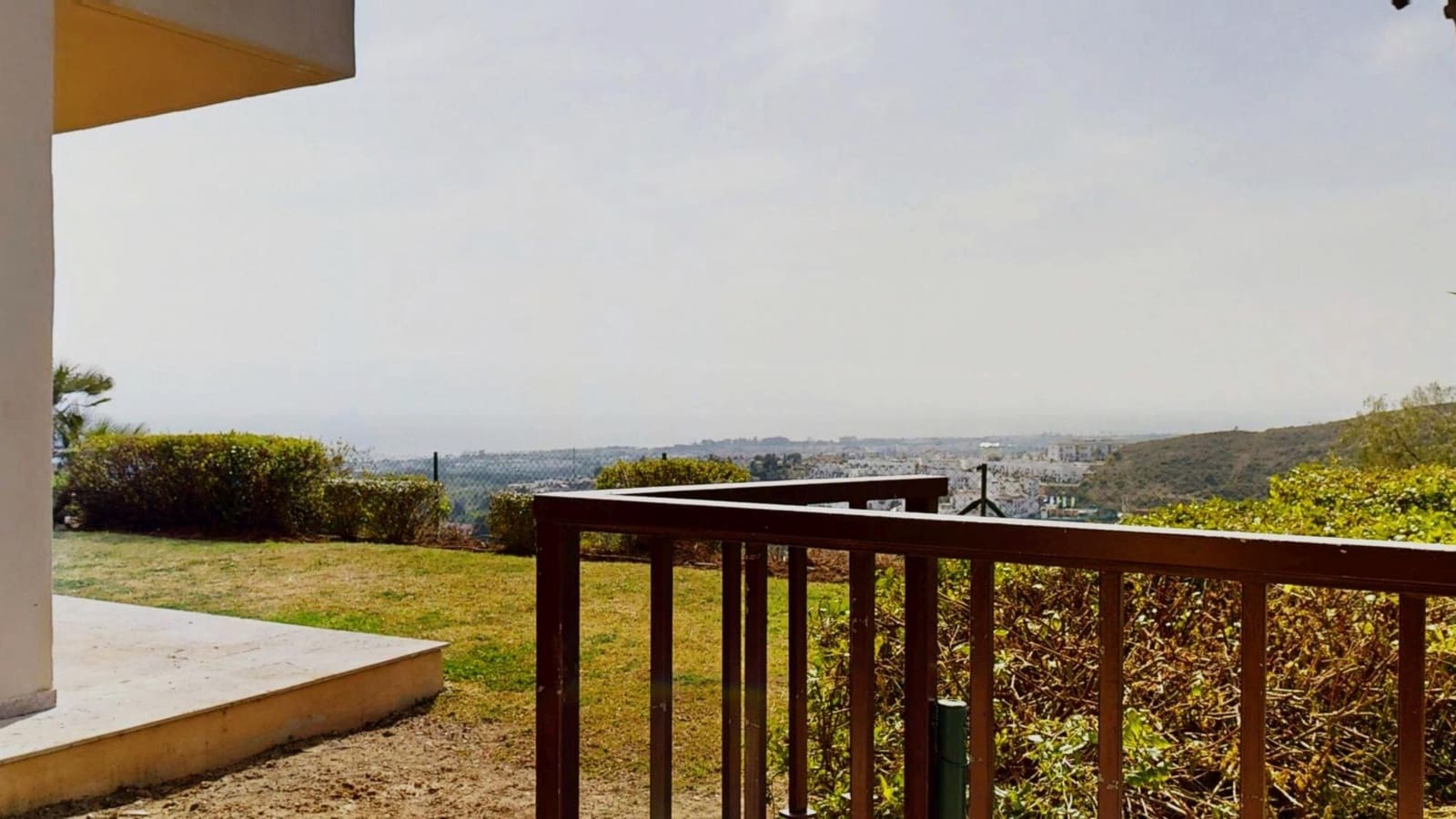 4 makuuhuone Huoneisto myytävänä paikassa Benahavis mukana uima-altaan - 639 000 € (Ref: 9648386)