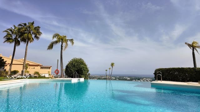 4 camera da letto Appartamento in vendita in El Paraíso, Benahavís con piscina - 639.000 € (Rif: 9648386)