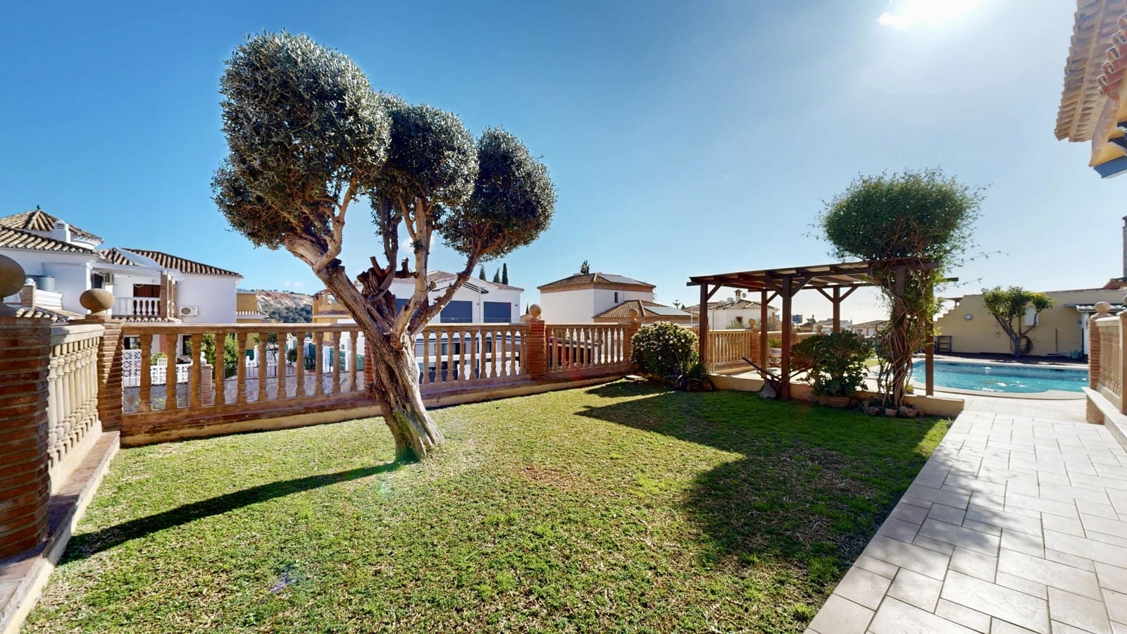 4 Zimmer Villa zu verkaufen in Mijas mit Pool - 1.590.000 € (Ref: 9652211)