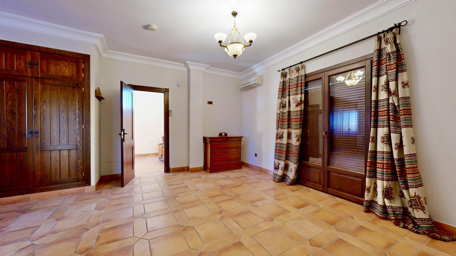 4 soveværelse Villa til salg i Mijas med swimmingpool - € 1.590.000 (Ref: 9652211)