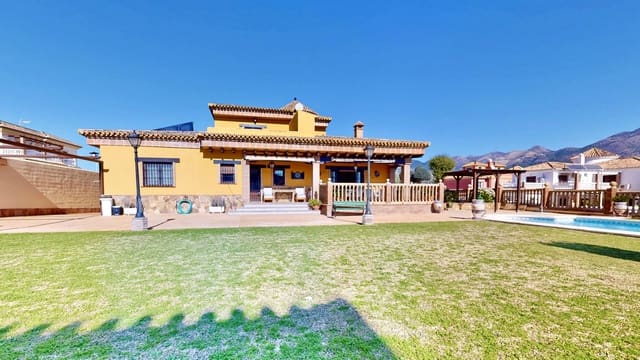 4 slaapkamer Villa te koop in Mijas met zwembad - € 1.590.000 (Ref: 9652211)