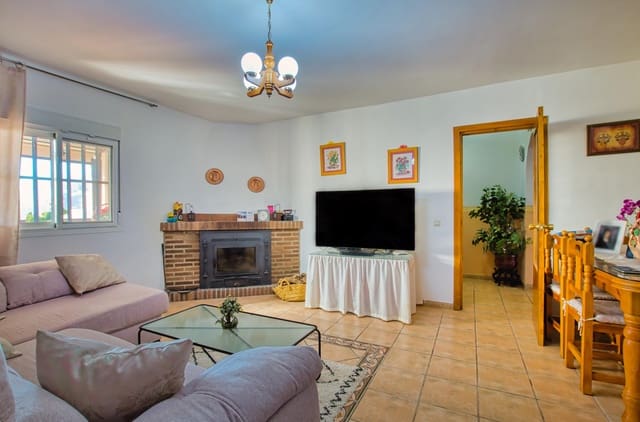 4 sypialnia Finka/Dom wiejski na sprzedaż w Alcaucín z basenem - 375 000 € (Ref: 9656286)