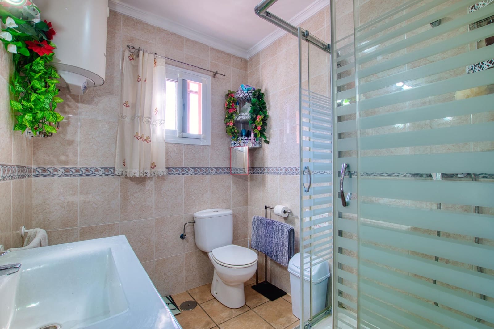4 bedroom Finca/Country House for sale in Alcaucin with pool - € 375,000 (Ref: 9656286)