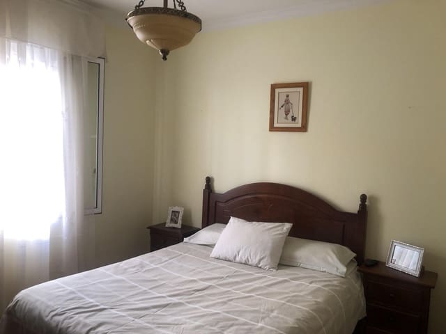 4 bedroom Terraced Villa for sale in Cuevas Bajas - € 123,000 (Ref: 9659624)