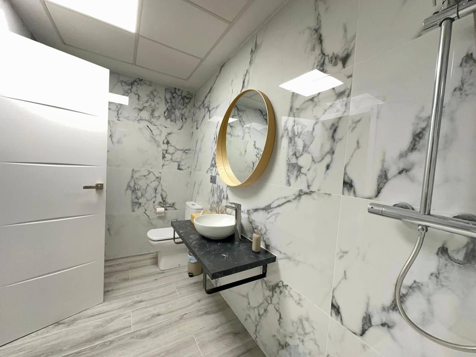 Studio for sale in Benalmadena - € 219,900 (Ref: 9674475)