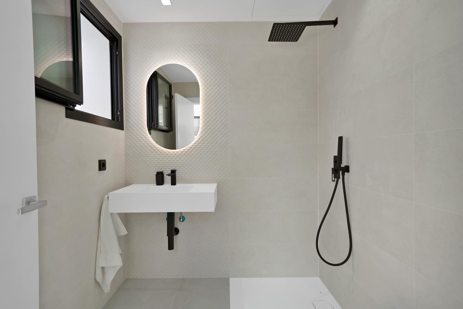 4 Zimmer Villa zu verkaufen in La Quinta mit Pool - 3.500.000 € (Ref: 9686773)