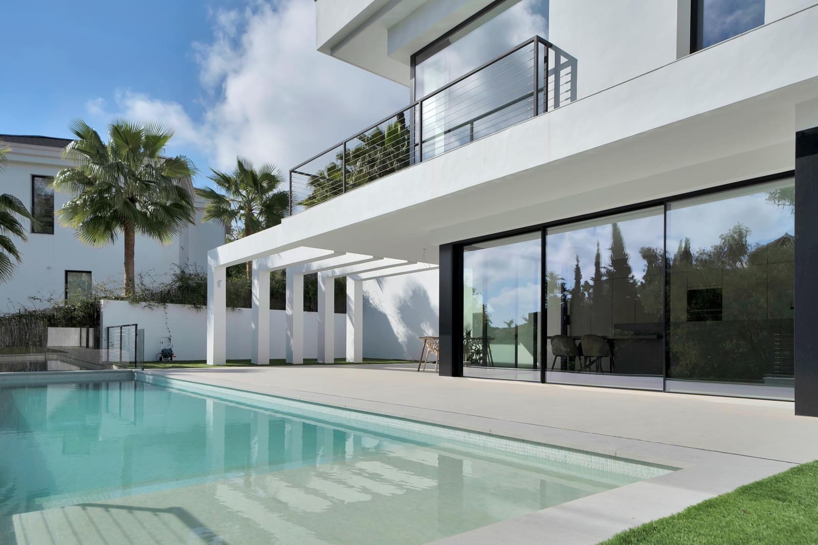 4 soverom Villa til salgs i La Quinta med svømmebasseng garasje - € 3 500 000 (Ref: 9686773)