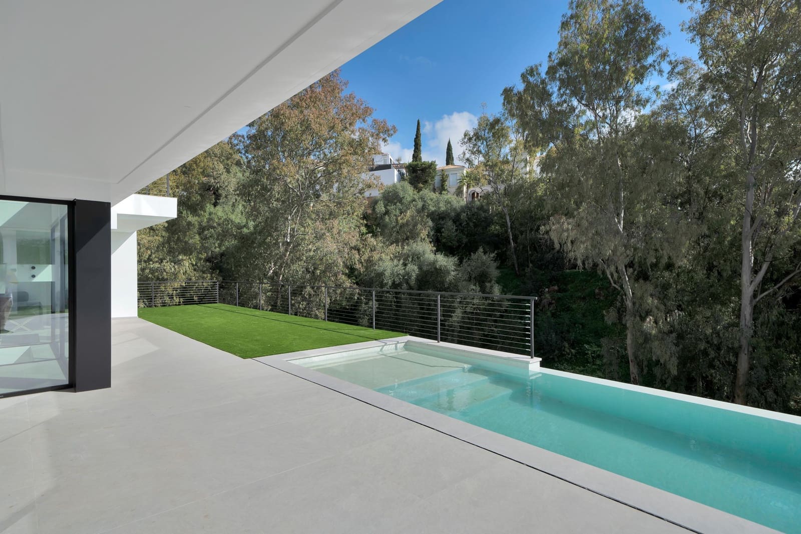 4 soverom Villa til salgs i La Quinta med svømmebasseng garasje - € 3 500 000 (Ref: 9686773)
