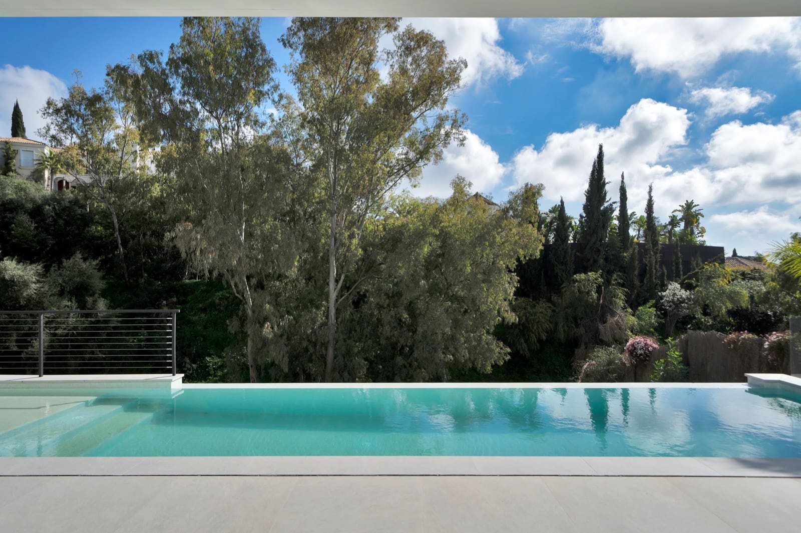 4 soverom Villa til salgs i La Quinta med svømmebasseng garasje - € 3 500 000 (Ref: 9686773)