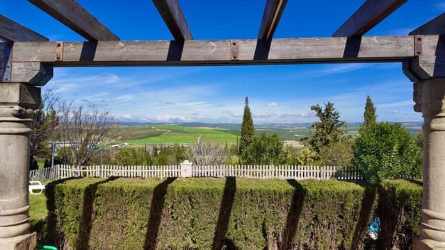 3 slaapkamer Finca/Landhuis te koop in Santaella met zwembad - € 480.000 (Ref: 9691143)