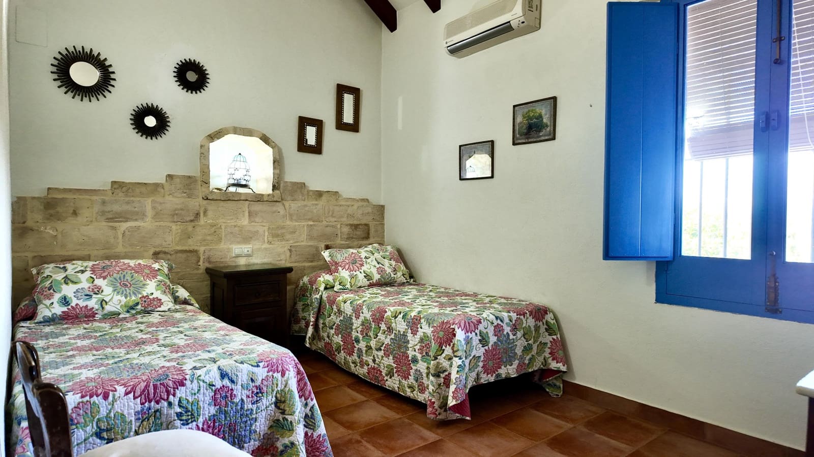 3 slaapkamer Finca/Landhuis te koop in Santaella met zwembad - € 480.000 (Ref: 9691143)