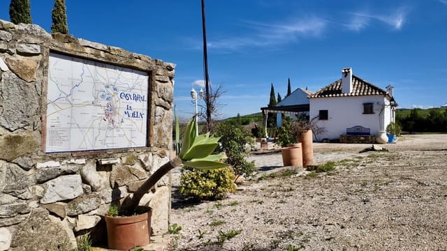 3 bedroom Finca/Country House for sale in Santaella with pool garage - € 449,000 (Ref: 9691143)