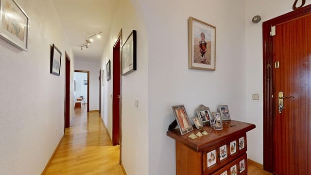 Apartamento de 3 habitaciones en Fuengirola en venta con garaje - 379.000 € (Ref: 9691144)