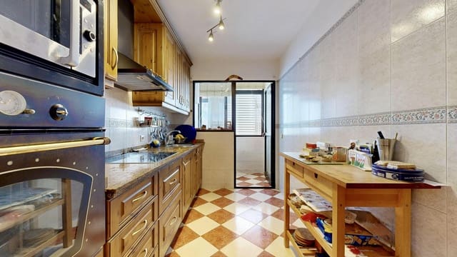 Apartamento de 3 habitaciones en Fuengirola en venta con garaje - 379.000 € (Ref: 9691144)