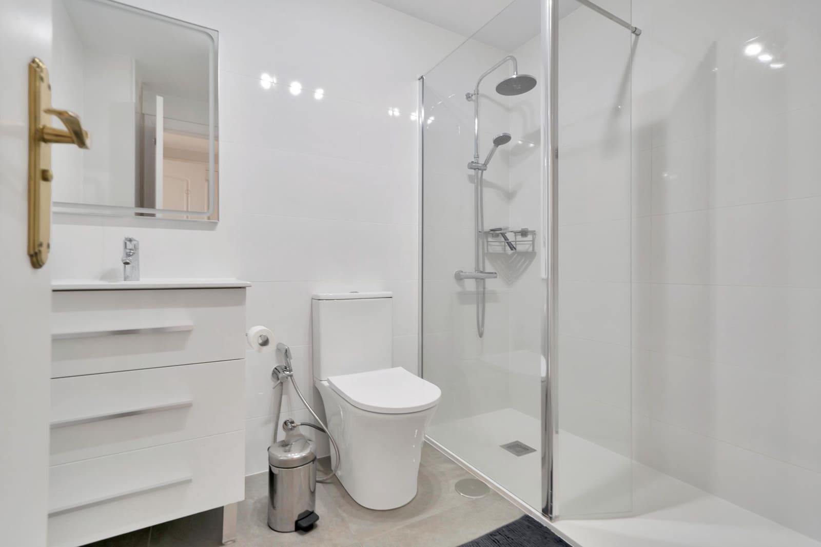 2 chambre Penthouse à vendre à New Golden Mile avec piscine - 385 000 € (Ref: 9696314)