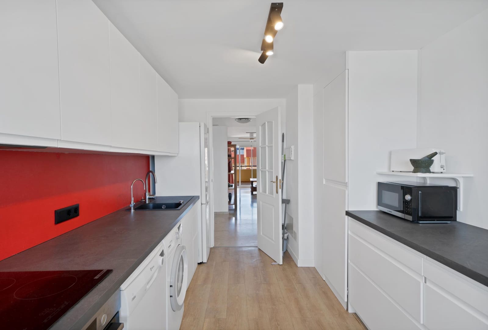 2 bedroom Penthouse for sale in New Golden Mile with pool - € 385,000 (Ref: 9696314)