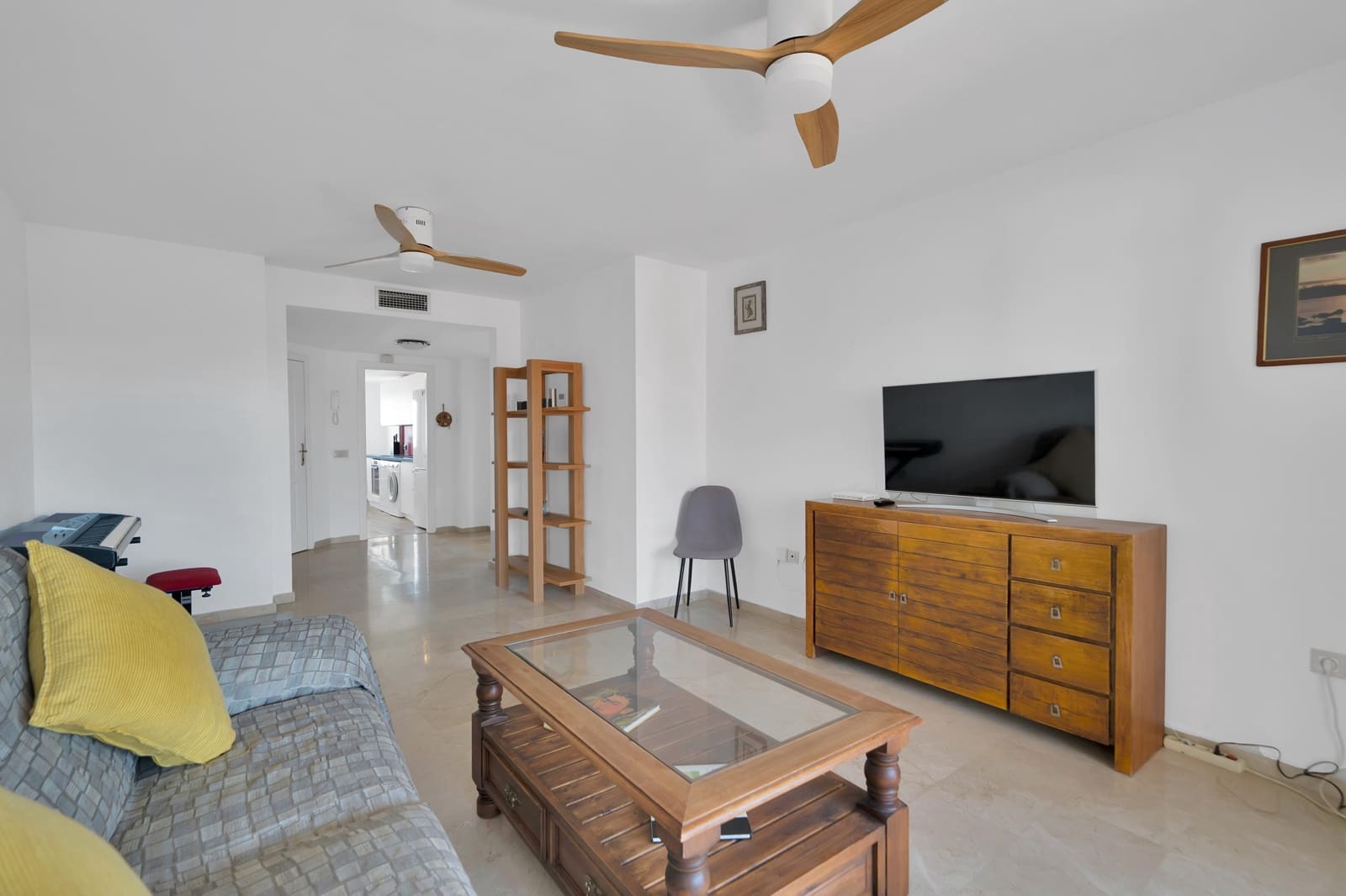 2 bedroom Penthouse for sale in New Golden Mile with pool - € 365,000 (Ref: 9696314)