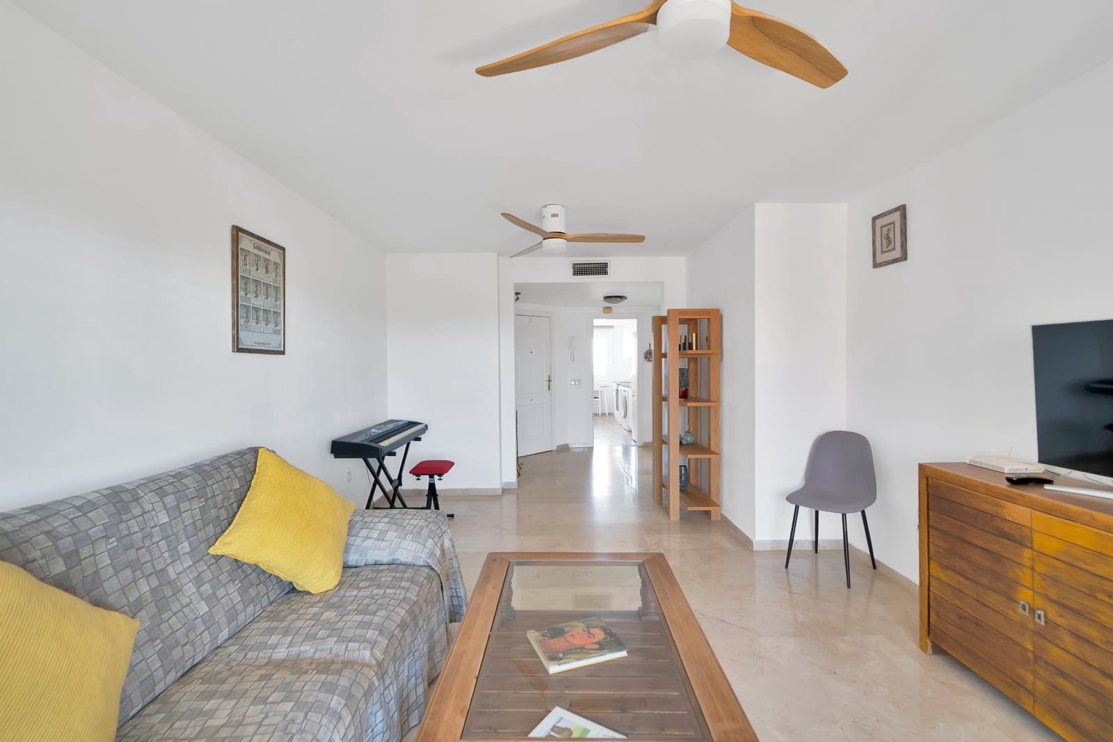 2 bedroom Penthouse for sale in New Golden Mile with pool - € 365,000 (Ref: 9696314)