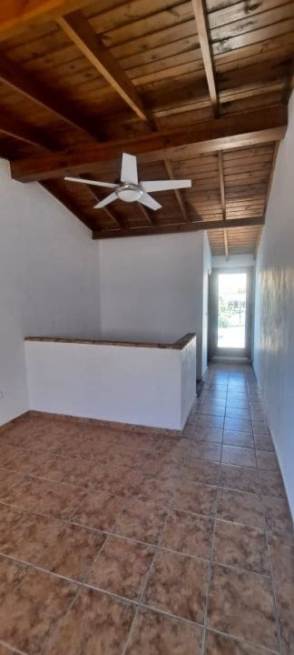 3 bedroom Villa for sale in Alozaina - € 120,000 (Ref: 9702123)