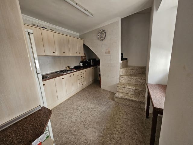 5 makuuhuone Huvila myytävänä paikassa Casarabonela - 199 000 € (Ref: 9702125)
