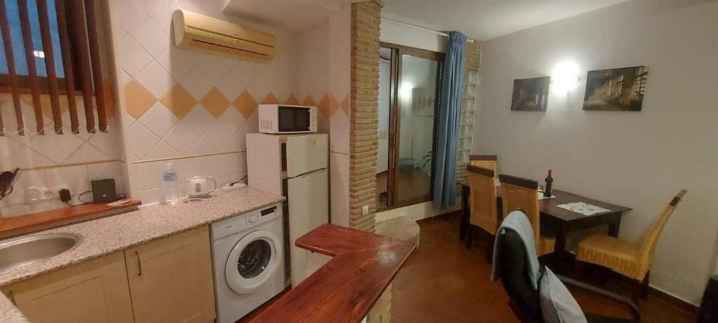 5 bedroom Apartment for sale in Casarabonela - € 336,000 (Ref: 9702132)